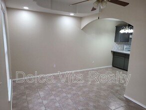 813 W Bronze Dr in Pharr, TX - Building Photo - Building Photo