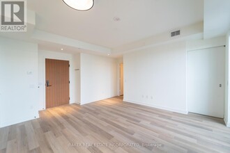 181-1181 Mill St in Toronto, ON - Building Photo - Building Photo