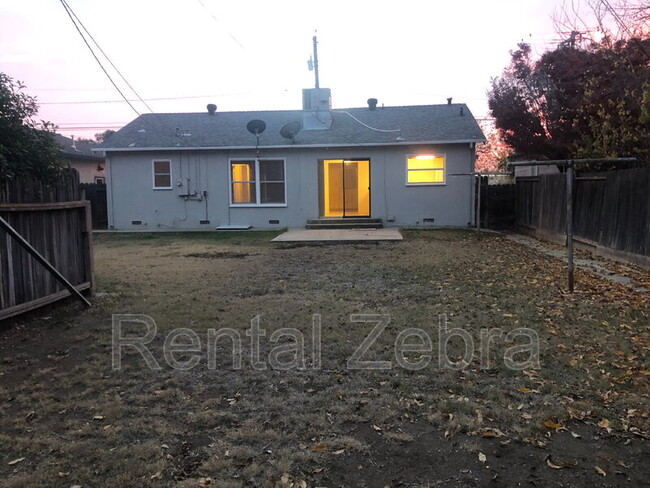 property at 101 E Santa Fe Ave