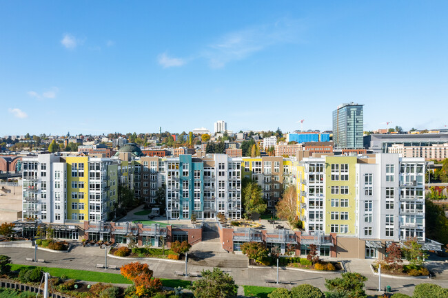 Theas Landing in Tacoma, WA - Building Photo - Building Photo