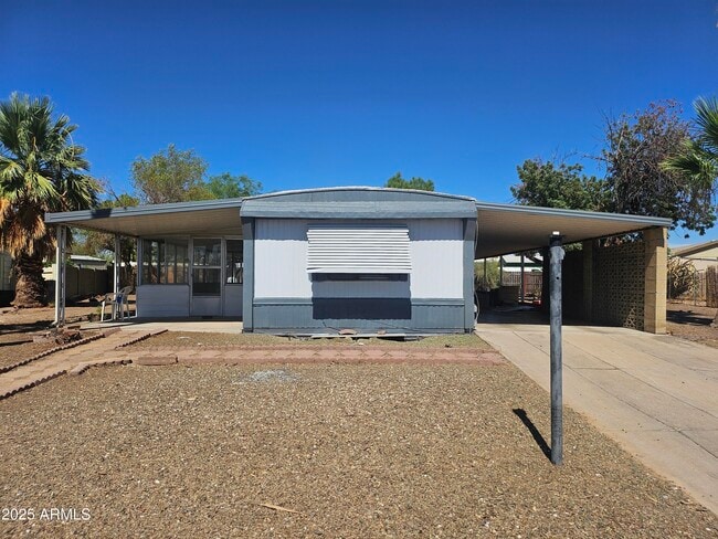 property at 901 S 95th St