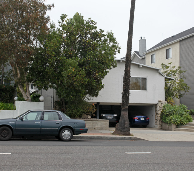 1233 20th St in Santa Monica, CA - Building Photo - Building Photo