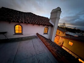 1700 Le Roy Ave in Berkeley, CA - Building Photo