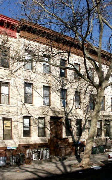 477 Chauncey Street in Brooklyn, NY - Building Photo