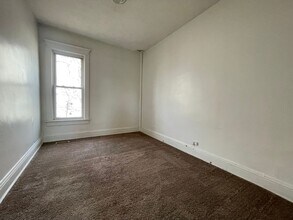 411 Main St-Unit -2F in Hobart, IN - Building Photo - Building Photo