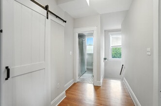 3769 Andrew Ave in Cincinnati, OH - Foto de edificio - Building Photo