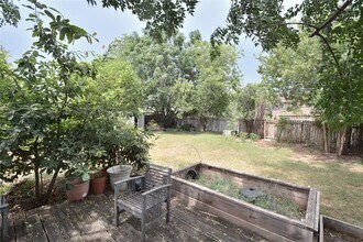 12327 Deerbrook Trail in Austin, TX - Building Photo - Building Photo