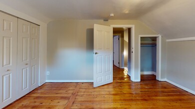 18-20 Kelley Ct, Unit 20 in Boston, MA - Foto de edificio - Building Photo