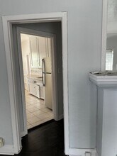 3221 W 43rd Pl in Los Angeles, CA - Building Photo - Building Photo