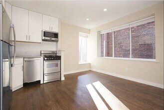 99 Suffolk St in New York, NY - Building Photo - Building Photo