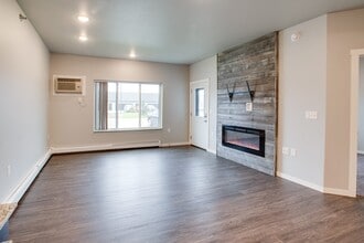 Mezzo Apartments in Fargo, ND - Foto de edificio - Building Photo
