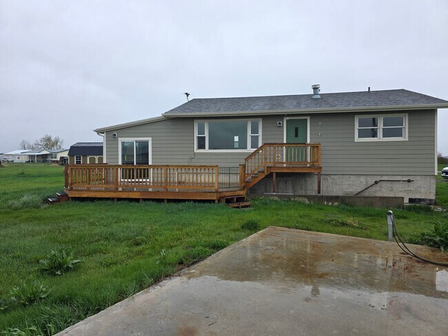 property at 184 Baileys Way
