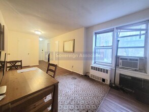 66 Overlook Terrace-Unit -3G in New York, NY - Foto de edificio - Building Photo