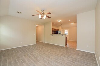 8105 Frye Ln in Oklahoma City, OK - Building Photo - Building Photo