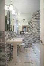 Mott Street, Unit 5R in New York, NY - Building Photo - Building Photo