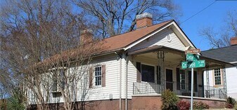 178 Cedar Dr NW in Concord, NC - Building Photo
