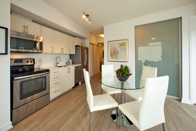 BEACHHILL Apartments in Toronto, ON - Building Photo - Building Photo