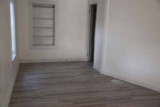 326 Dixie St in Crestview, FL - Building Photo - Building Photo