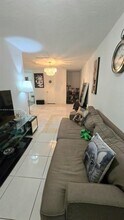 15120 SW 87th Ave in Palmetto Bay, FL - Building Photo - Building Photo