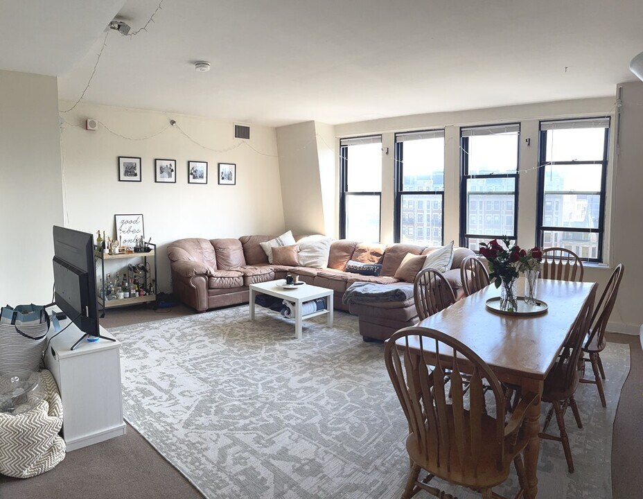 471 Commonwealth Ave, Unit 701 in Boston, MA - Building Photo