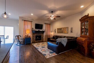 3201 Wakefield Rd in Edmond, OK - Building Photo - Building Photo