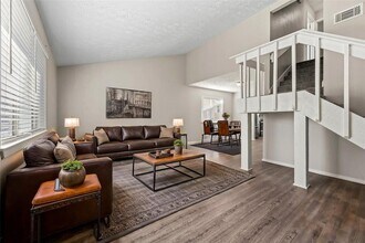 7519 Wovenwood Ln in Houston, TX - Building Photo - Building Photo
