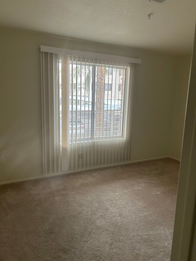 property at 2044 Mesquite Ln