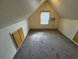 54 Francine Ave, Unit 1 in Massapequa, NY - Building Photo