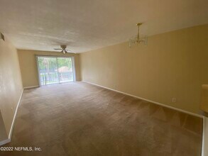 4836 Atlantic Blvd-Unit -118 in Jacksonville, FL - Building Photo - Building Photo