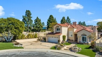 4542 Skidmore Ct in Moorpark, CA - Building Photo