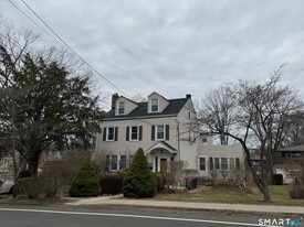5 Linden St in Norwalk, CT - Building Photo