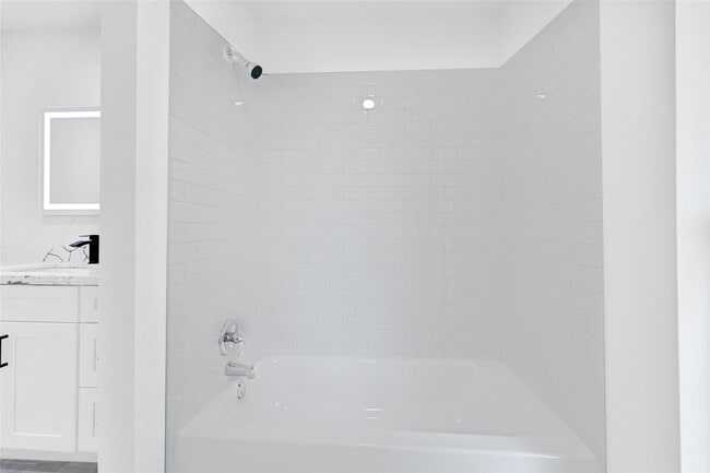 property at 7114 Fox Run Dr