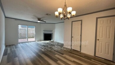 914 W Tony St in Gonzales, LA - Building Photo - Building Photo