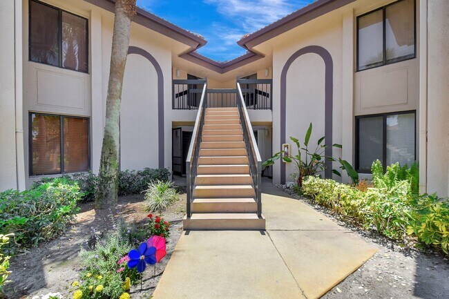 5151 W Club Cir in Boca Raton, FL - Building Photo - Building Photo