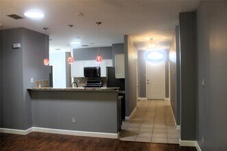 1109 Riverside Dr in Lewisville, TX - Building Photo - Building Photo