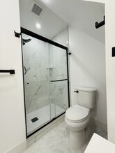 2821 S Broad St, Unit #2 floor unit in Hamilton, NJ - Building Photo - Building Photo