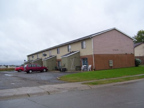 405 Mars Dr in Trenton, OH - Foto de edificio - Building Photo