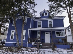 144 Hill St in Ann Arbor, MI - Building Photo