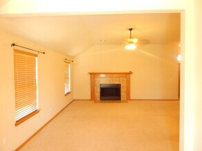 2304 NW 157th St in Edmond, OK - Building Photo - Building Photo