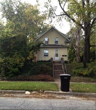 1109 N Lawrence St in South Bend, IN - Building Photo - Primary Photo