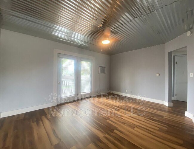 519.5 W 8th St in Maryville, MO - Building Photo - Building Photo