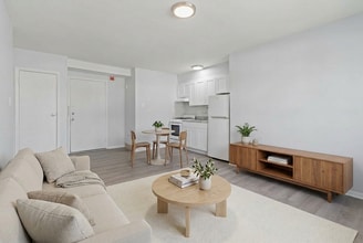 Algon Gardens in Philadelphia, PA - Foto de edificio - Building Photo