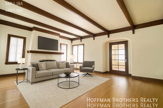 753 S Ogden Dr in Los Angeles, CA - Building Photo - Building Photo