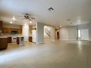 6084 Villa Trieste Ct in Las Vegas, NV - Building Photo - Building Photo