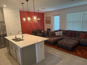 1553 Discovery St in Davenport, FL - Building Photo - Building Photo