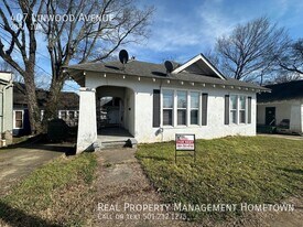 407 Linwood Ave in Hot Springs, AR - Building Photo