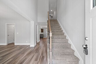 513 Vale Ct in Clarksville, TN - Building Photo - Building Photo