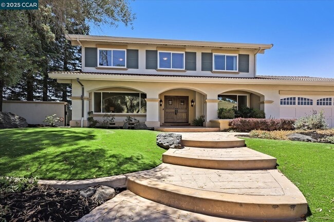 property at 310 Glen Alpine Ct