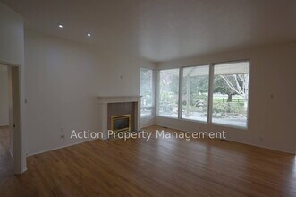 83 Seahawk Dr in Sequim, WA - Building Photo - Building Photo