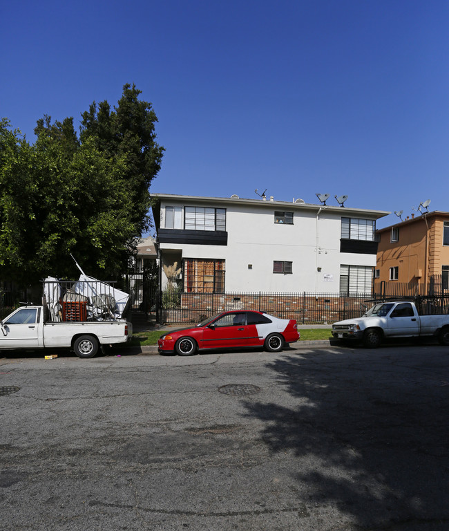 823 S Oxford Ave in Los Angeles, CA - Building Photo - Building Photo